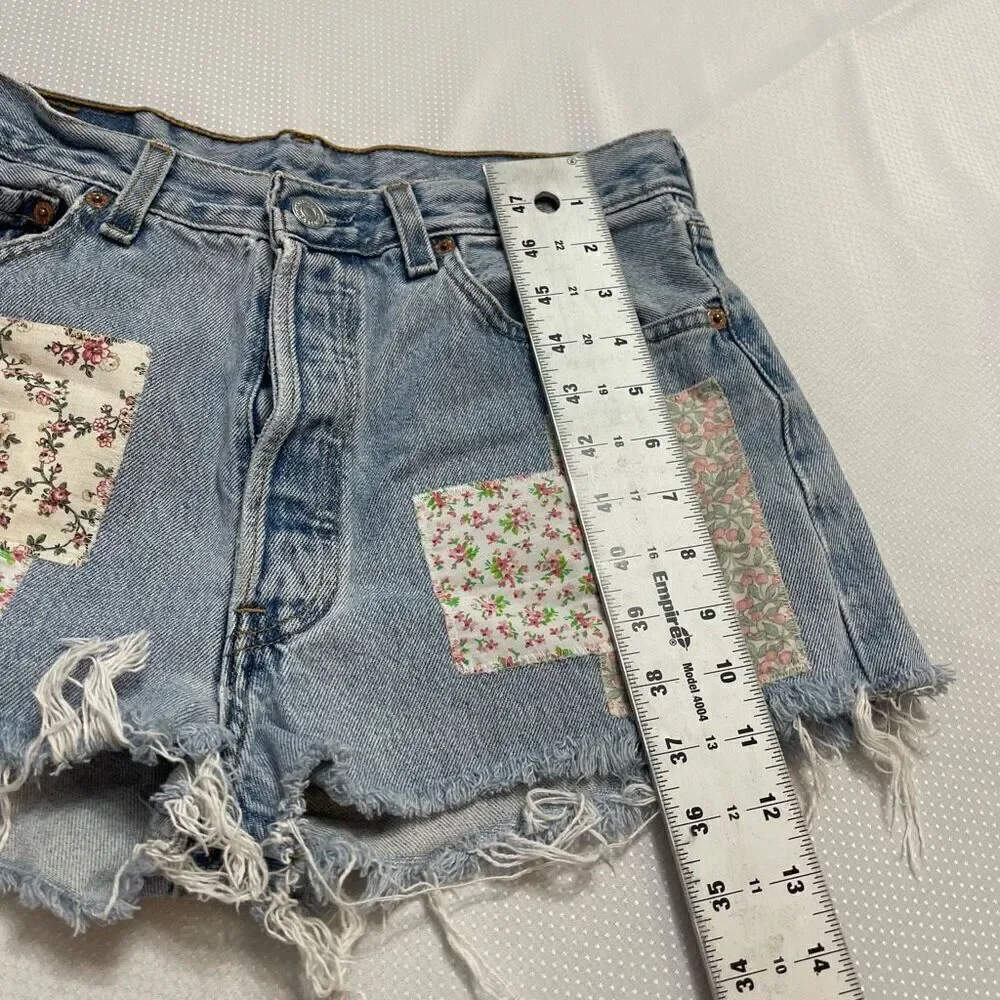 Urban Renewal x Levis Patchwork Distressed Denim Shorts Size Medium